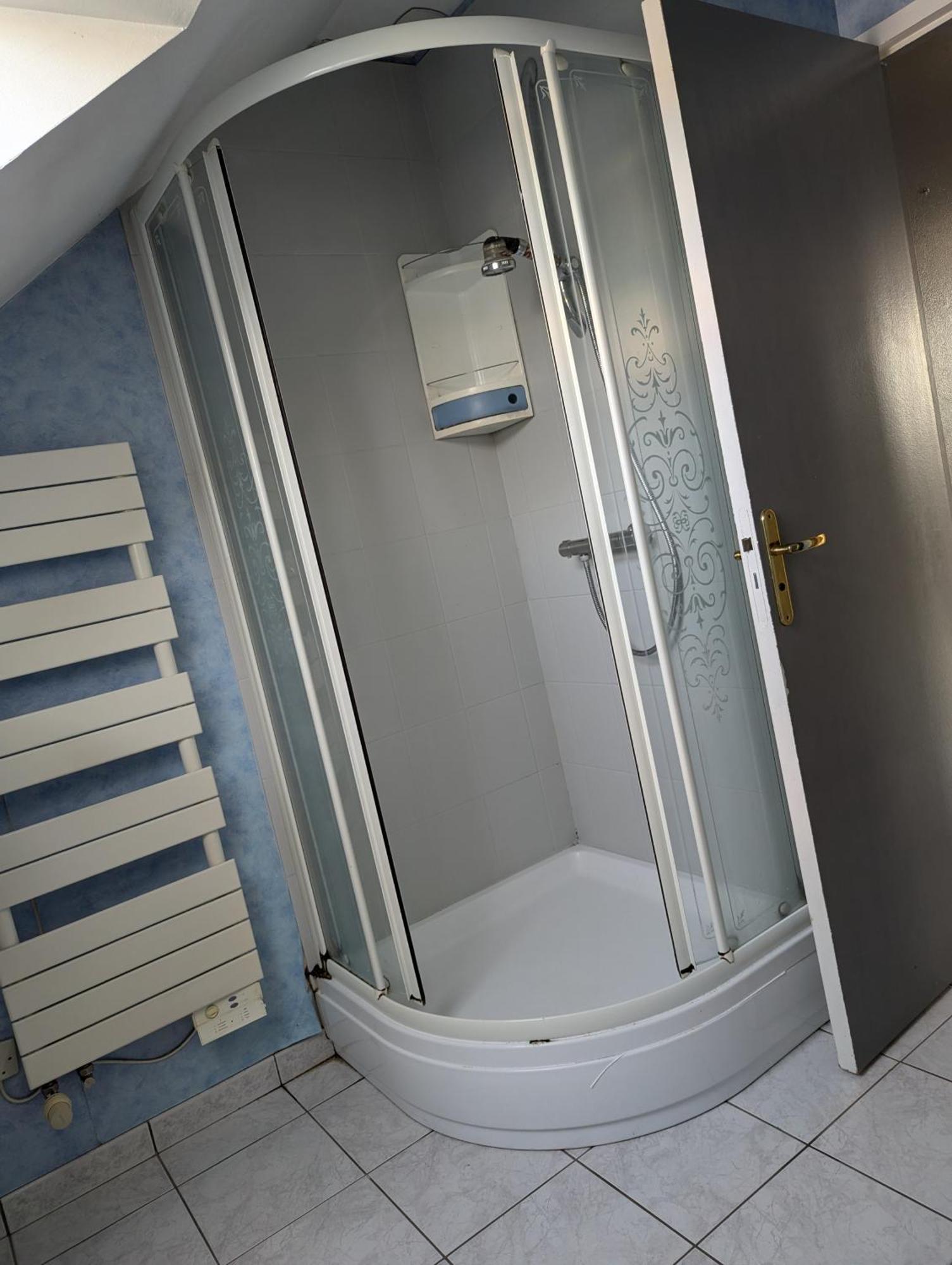 Maison, 3 Ch, Proximite Gare,C Commercial,C Ville Laval  Exterior photo